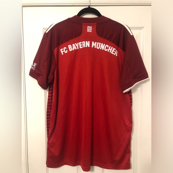 Adidas Mens Bayern Munich jersey. Size XL. NWT. - Picture 5 of 6
